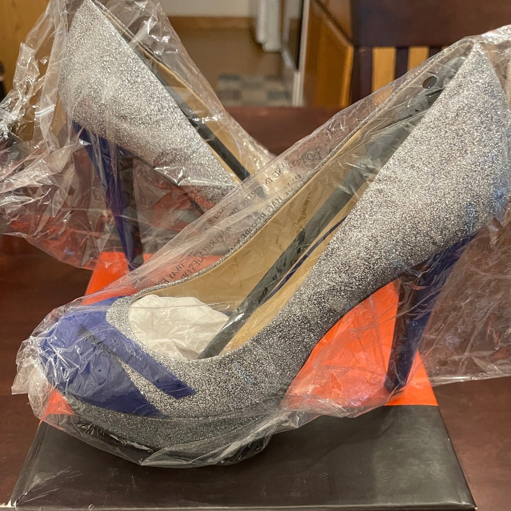 Women’s shoes